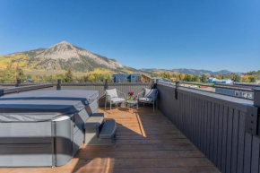 Academy Place | Larkspur